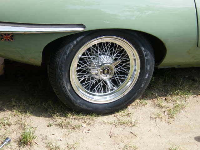 Une jaguar sachant freiner... - Page 2 21d258