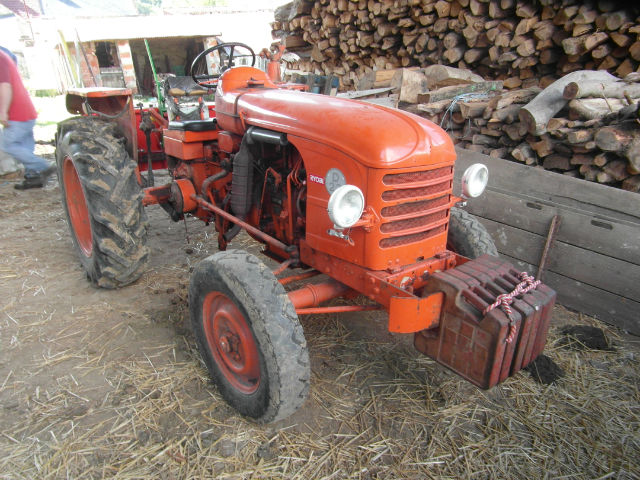 Renault D22 et son D22